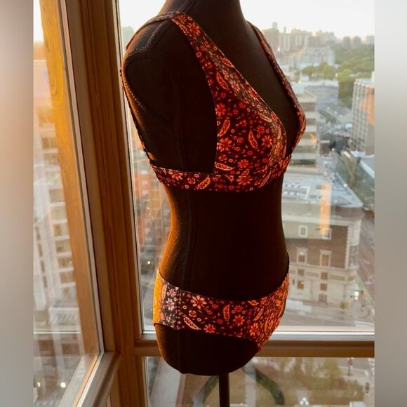 🆕 ZIMMERMANN 🧿 NWT Juniper Scarf High Triangle Bikini - Midnight Paisley - Picture 6 of 15